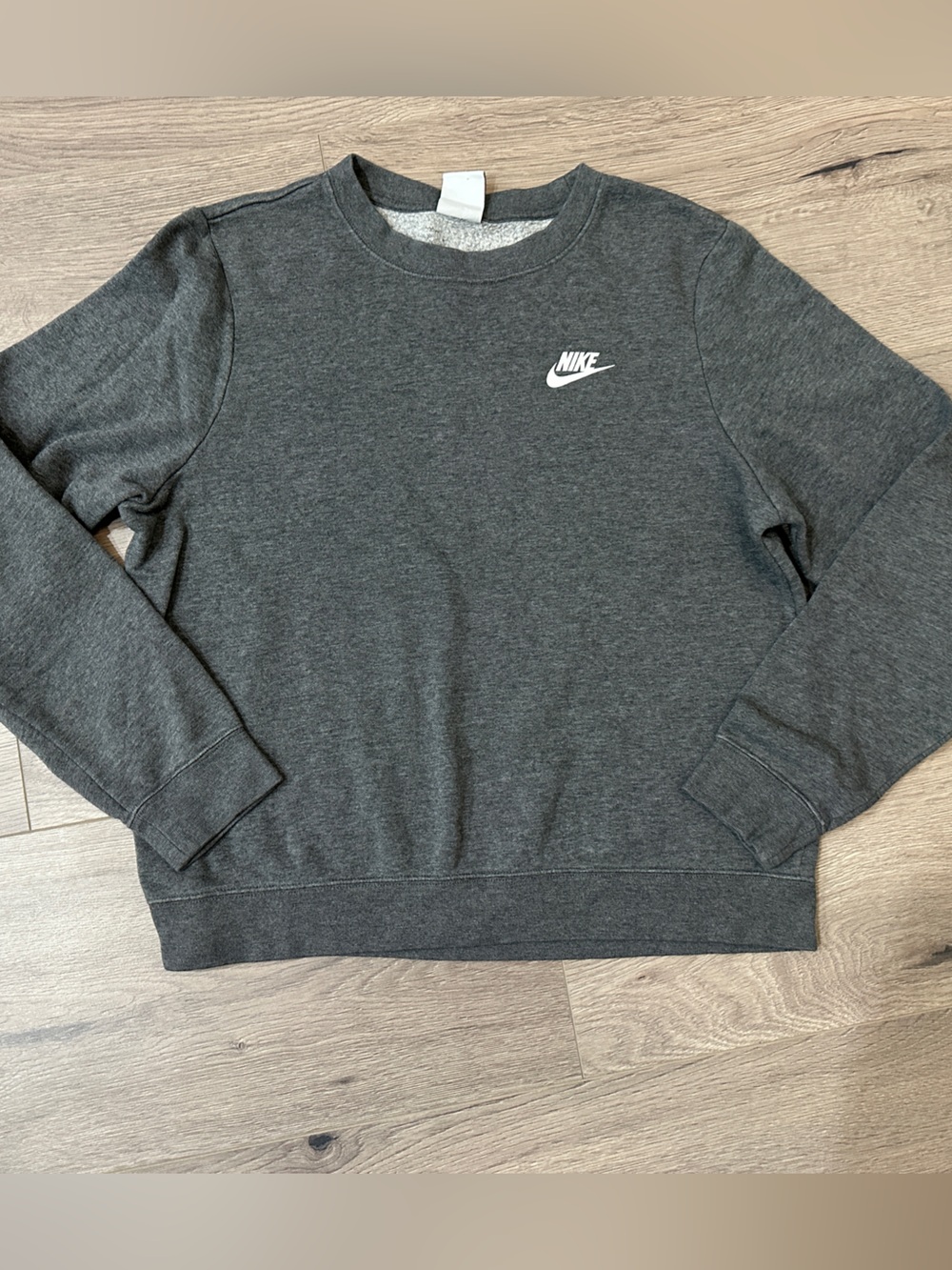 Women’s Nike Crew Neck Sweatshirt Size M